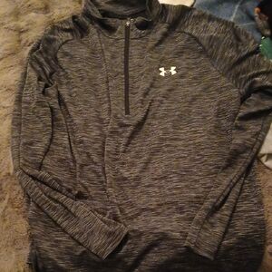 Under Armour Gray Long Sleeve Shirt
